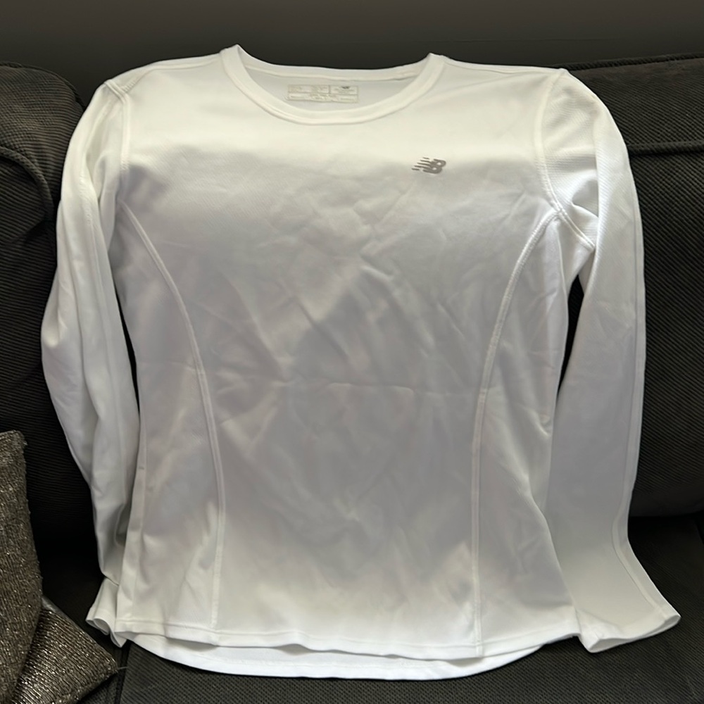 Athletic workout long sleeve top